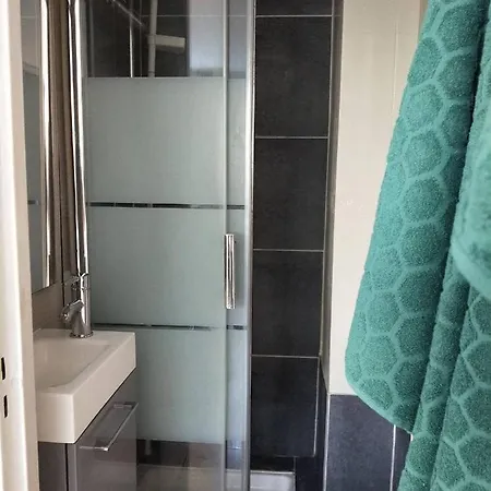 Apartment Studio Near Parking With Wifi Center *